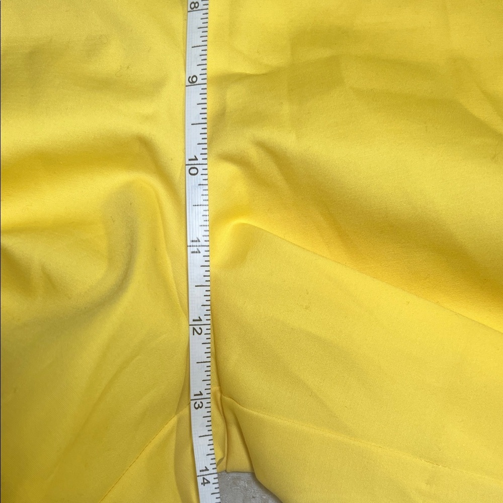 Lauren Ralph Lauren Vibrant Yellow shorts size 2 - Picture 7 of 11